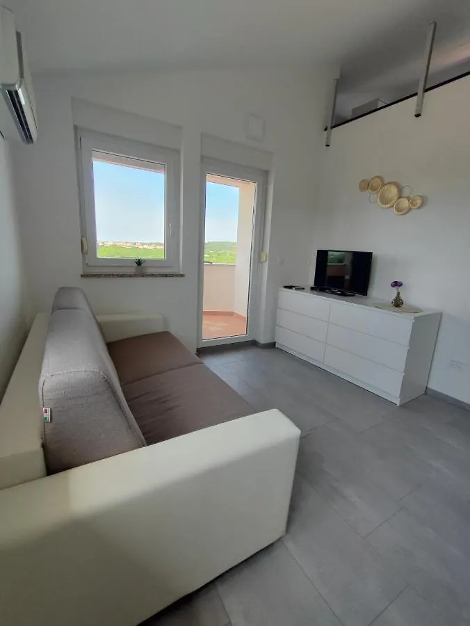 Villa Maya Liznjan 0*,  Croatia